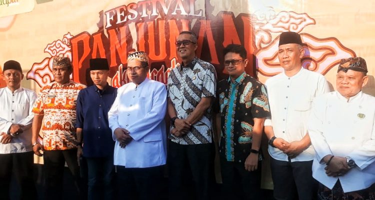 Festival Panjunan Perayaan Akulturasi di Cirebon
