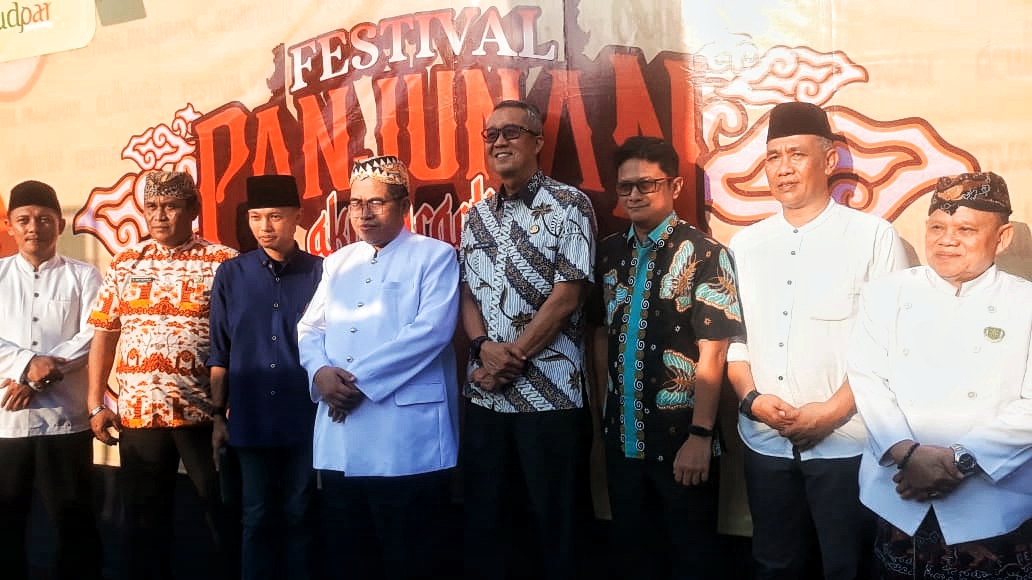 Festival Panjunan Perayaan Akulturasi di Cirebon