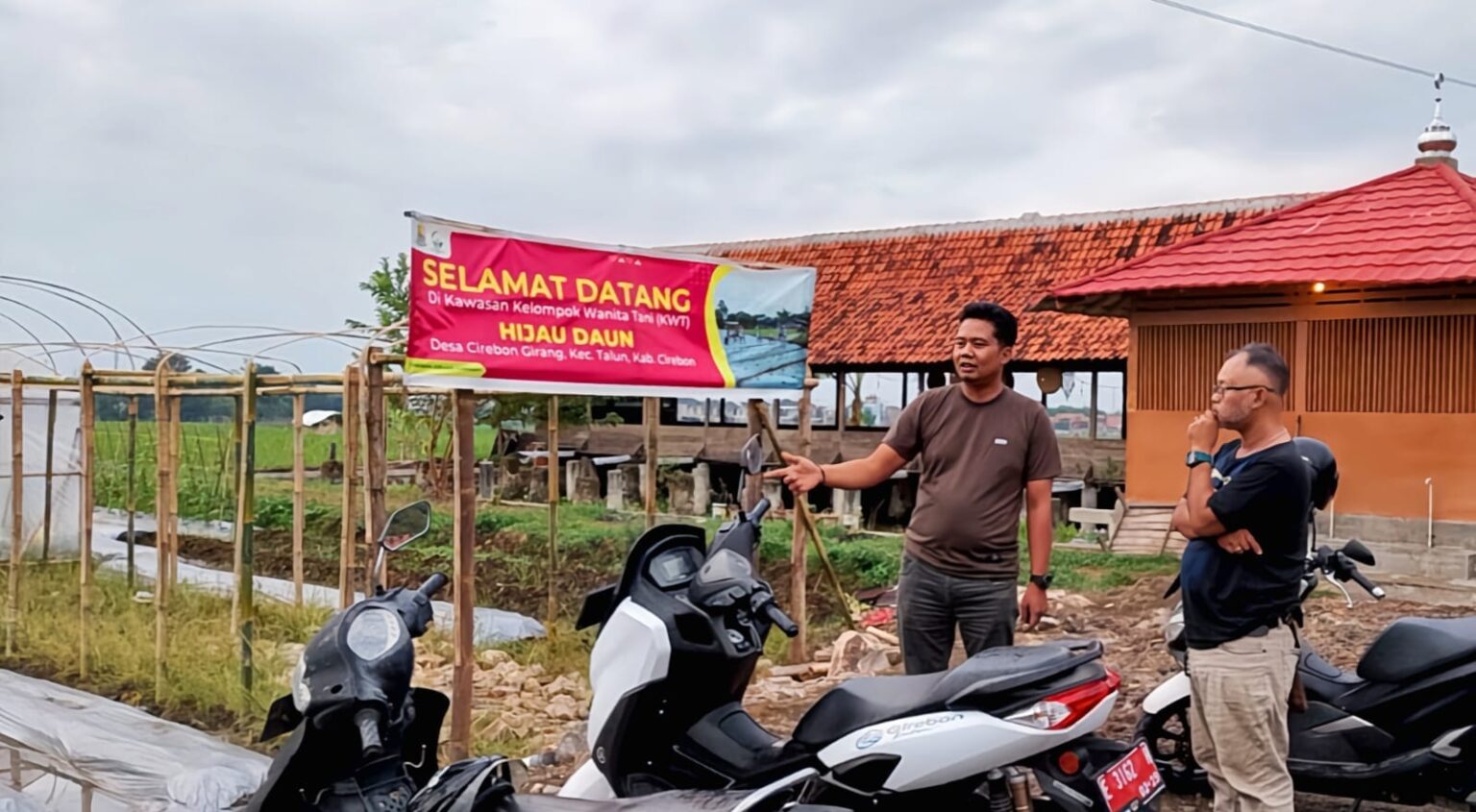 Kuwu Ds Talun bersama Raden Kemal