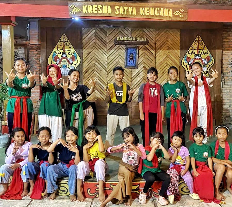 Sanggar Seni Kresna Satya Kencana Cirebon